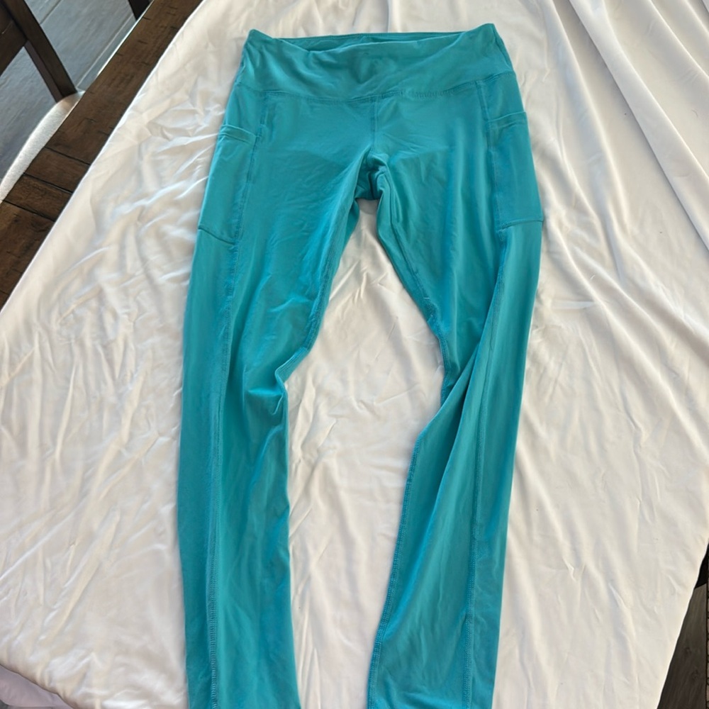 Light blue leggings size medium, worn ones